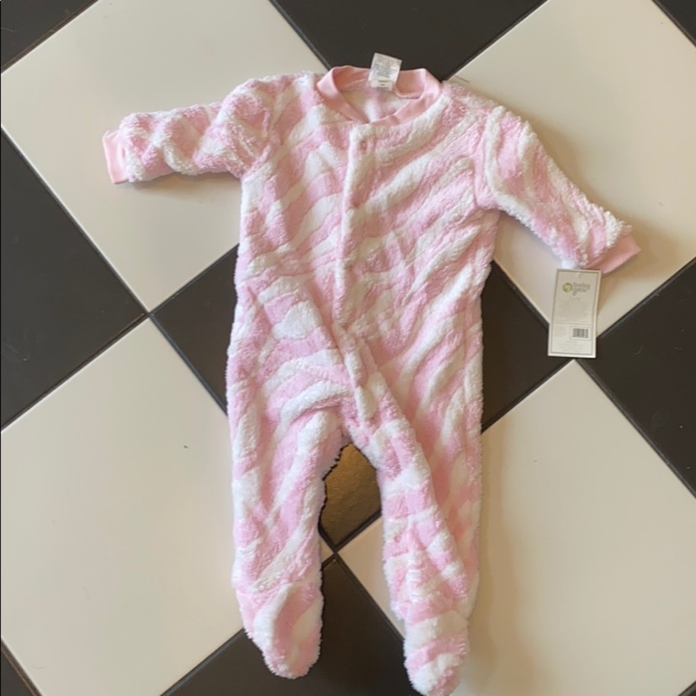 Fuzzy pink 3-6m onesie